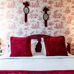 Standard Zimmer mit Kingsize-Bett